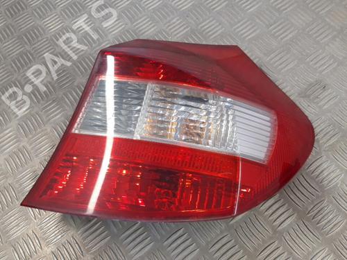 Right taillight TOYOTA AVENSIS (_T25_) 2.0 D-4D (CDT250_, CDT250R) | BP25663663C35