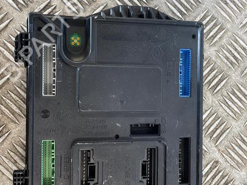 Used Fuse box Fuse box RENAULT MEGANE III Coupe (DZ0/1_) 2.0 TCe (DZ0K) (180 hp) 25662803 25662803