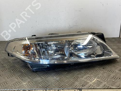 Højre forlygte RENAULT LAGUNA II (BG0/1_) 1.8 16V (BG04, BG0B, BG0C, BG0V) (117 hp) 25668115