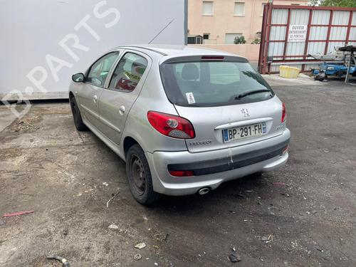 Right taillight PEUGEOT 206+ (2L_, 2M_) 1.4 HDi eco 70 | BP25667929C35 