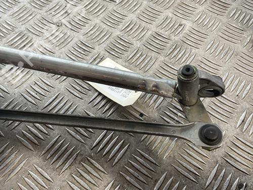 Used Front wiper motor MINI MINI CLUBMAN (R55) John Cooper Works (211 hp) 25662945
