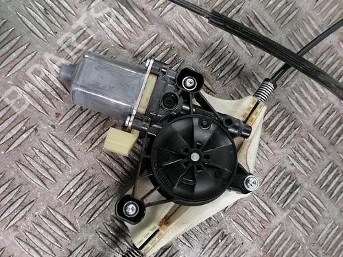 Rudehejsemekanisme ventre foran SEAT LEON (5F1) 1.6 TDI (105 hp) 25668438