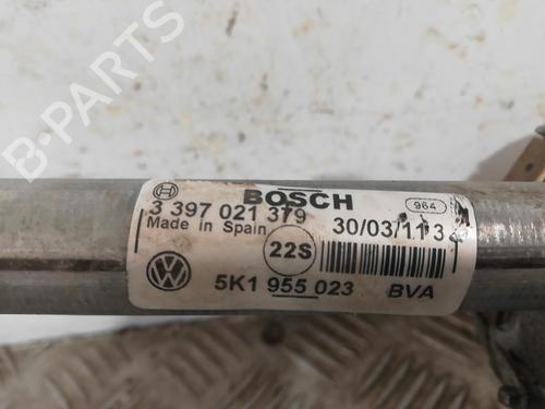 Used Front wiper motor VW GOLF VI (5K1) 2.0 TDI (110 hp) 25669994