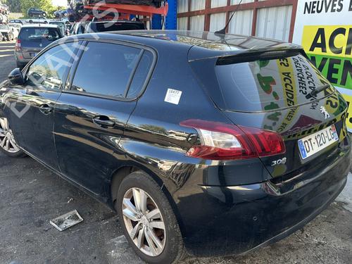 Used Left taillight PEUGEOT 308 II (LB_, LP_, LW_, LH_, L3_) 1.6 BlueHDi 120 (120 hp) 28908664