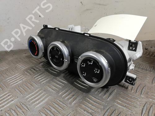 Used Climate control FIAT 500L (351_, 352_) 1.6 D Multijet (199LYD1B) (105 hp) 25663190