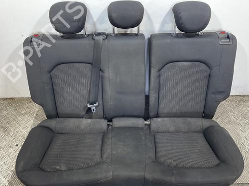 Sæde Bagtil AUDI A1 Sportback (8XA, 8XF) 1.0 TFSI (95 hp) 26733452