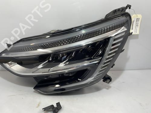 Used Left headlight RENAULT MEGANE IV Hatchback (B9A/M/N_) 1.5 dCi 110 (B9A3) (110 hp) 28197115