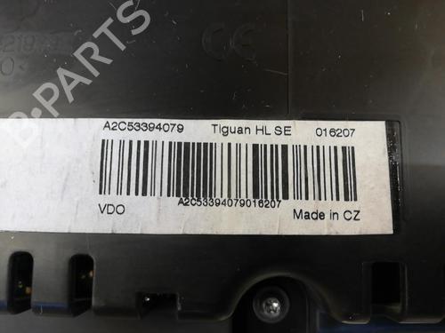 Used Instrument cluster VW TIGUAN (5N_) 2.0 TDI (140 hp) 25670645