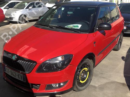 Right front seat SKODA FABIA II (542) 1.6 TDI | BP25665045C16  - Image 8