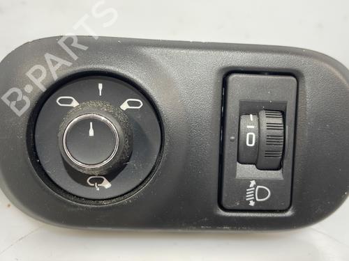 Used Mirror switch CITROËN C4 CACTUS 1.2 THP 110 (110 hp) 26617970