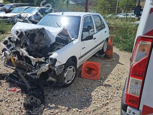 Tailgate lift support PEUGEOT 106 II (1A_, 1C_) 1.1 i | BP28386282C138 