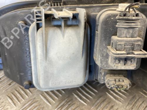 Used Right headlight Right headlight FIAT MAREA (185_) 1.9 JTD 110 (185AXT1A) (110 hp) 25664387 25664387