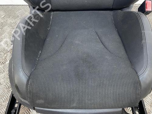 Right front seat AUDI TT (8J3) 2.0 TDI quattro | BP25664526C16  - Image 5
