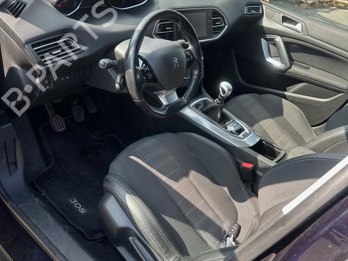 Front right seatbelt PEUGEOT 208 II (UB_, UP_, UW_, UJ_) e-208 | BP28188021I25 