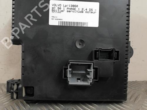 Fuse box VOLVO XC90 I (275) D5 AWD | BP25670543E1