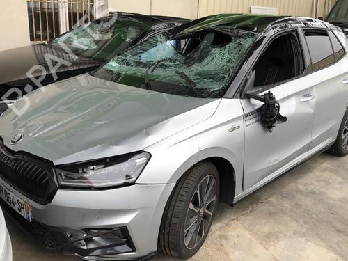 Right front seat SKODA FABIA IV (PJ3) 1.0 TSI | BP25667401C16  - Image 12