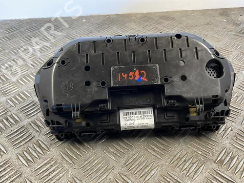 Used Instrument cluster BMW 1 (F20) 114 d (95 hp) 25663058