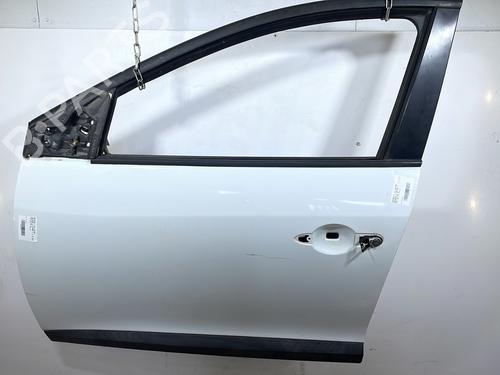 Used Left front door RENAULT MEGANE III Hatchback (BZ0/1_, B3_) 1.5 dCi (BZ09, BZ0D, BZ1W, BZ29, BZ14) (110 hp) 26903191