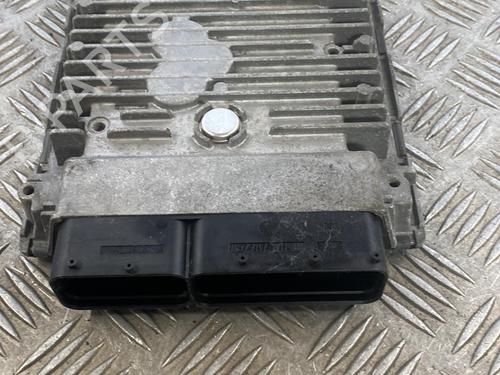 Used Engine control unit (ECU) VW POLO V (6R1, 6C1) 1.6 TDI (90 hp) 25866742