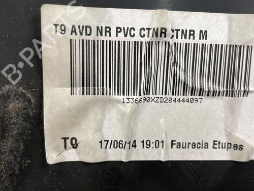 Used Front right panel Front right panel PEUGEOT 308 II (LB_, LP_, LW_, LH_, L3_) 2.0 BlueHDi 150 (150 hp) 25666985 25666985