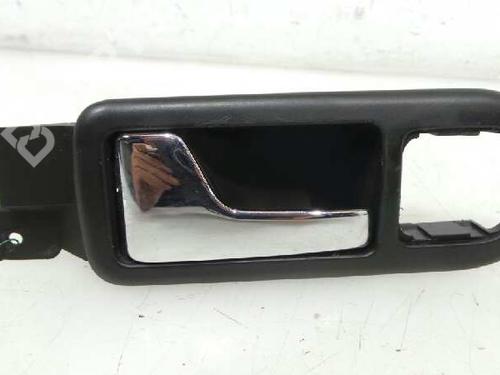 front-left-interior-door-handle-vw-passat-b5-3b2-19-tdi-3b1837113-3b1837113-1996-1997-1998-1999-2000-2001-3253305 main image