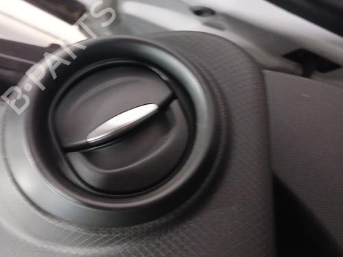 Luftventilen RENAULT CLIO IV (BH_) 1.5 dCi 75 (75 hp) 30897560