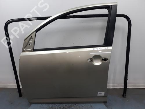 Used Left front door DAIHATSU SIRION (M3_) 1.3 (M301) (87 hp) 11513524
