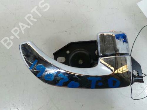 Rear right interior door handle HYUNDAI TERRACAN (HP)  826203B000 | 826203B000