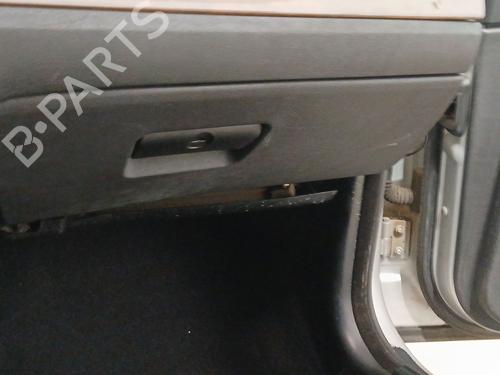 Used Glove box BMW 5 (E39) 530 d (184 hp) 27718798