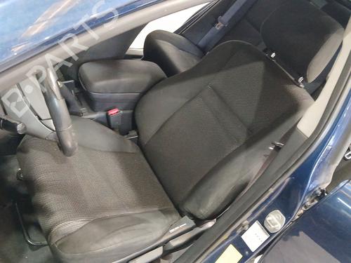 Used Left front seat TOYOTA AVENSIS (_T25_) 2.2 D-4D (ADT251_, ADT251R) (150 hp) 27517311