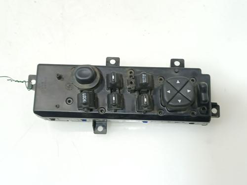 Used Left front window switch JEEP GRAND CHEROKEE II (WJ, WG) 2.7 CRD 4x4 (163 hp) 28188776