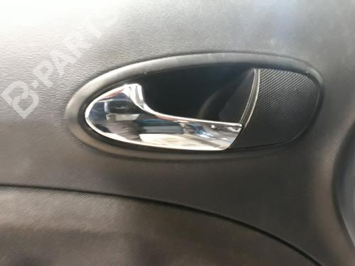 Used Front left interior door handle Front left interior door handle SEAT ALTEA XL (5P5, 5P8) 2.0 TDI (140 hp) 9813184 9813184