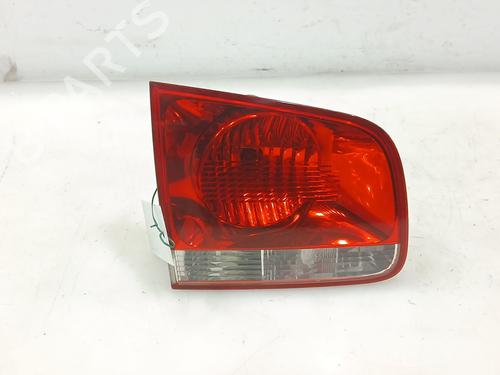 Farolim esquerdo da mala Farolim esquerdo da mala VW TOUAREG (7LA, 7L6, 7L7) 3.0 V6 TDI (225 hp) 33626648 33626648