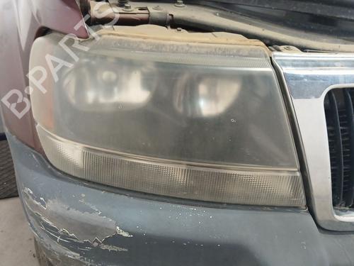 Used Right headlight JEEP GRAND CHEROKEE II (WJ, WG) 3.1 TD 4x4 (140 hp) 30872570
