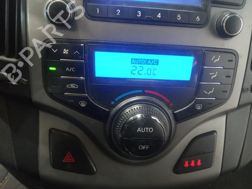 Used Climate control HYUNDAI i30 (FD) 1.6 CRDi (116 hp) 19183191