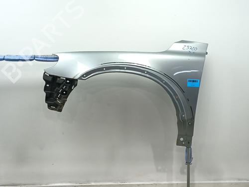 Used Left front fenders VOLVO XC70 II (136) D5 AWD (185 hp) 31095726
