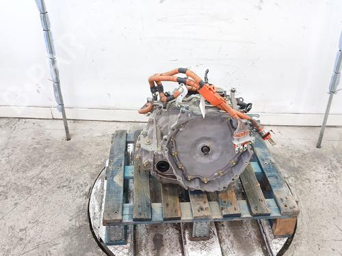 Used Gearbox Gearbox TOYOTA YARIS (_P13_) 1.5 Hybrid (NHP130_) (101 hp) 39268503 39268503