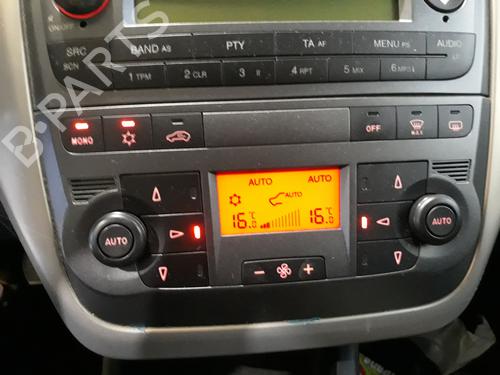 Used Climate control FIAT GRANDE PUNTO (199_) 1.4 (199AXB11, 199AXB1A, 199BXB1A, 199AXL1A) (77 hp) 8421901
