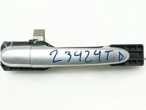 Used Rear right exterior door handle KIA SPORTAGE II (JE_, KM_) 2.0 i 16V (141 hp) 24627689
