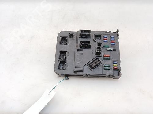 Used Fuse box Fuse box CITROËN XSARA PICASSO (N68) 1.6 HDi (109 hp) 39722360 39722360