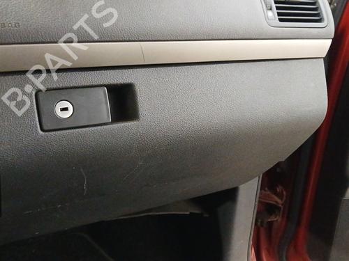 Used Glove box Glove box VW TOURAN (1T1, 1T2) 1.9 TDI (105 hp) 36553260 36553260
