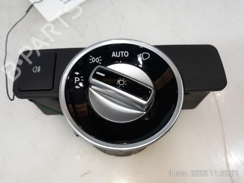 Used Headlight switch MERCEDES-BENZ GLA-CLASS (X156) GLA 200 CDI / d (156.908) (136 hp) 15843895