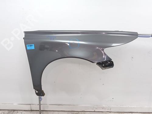Used Right front fenders Right front fenders VOLVO V50 (545) 2.0 D (136 hp) 33240407 33240407