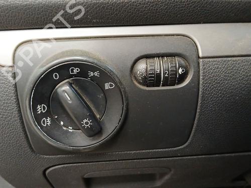 Licht Schakelaar VW GOLF V (1K1) 1.9 TDI (105 hp) 29852503