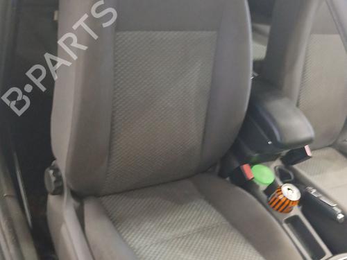 Used Right front seat FORD FOCUS II (DA_, HCP, DP) 1.6 TDCi (90 hp) 27511630