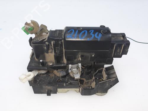 Used Front right lock NISSAN INTERSTAR Van (X70) dCi 120 (120 hp) 8385402