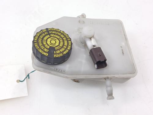 Bremsevæskebeholder CITROËN JUMPY I (U6U_) 2.0 HDi 95 (94 hp) 28143907
