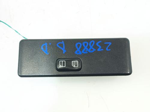 Used Right front window switch MERCEDES-BENZ VITO Bus (W638) 114 2.3 (638.134, 638.194) (143 hp) 30396443