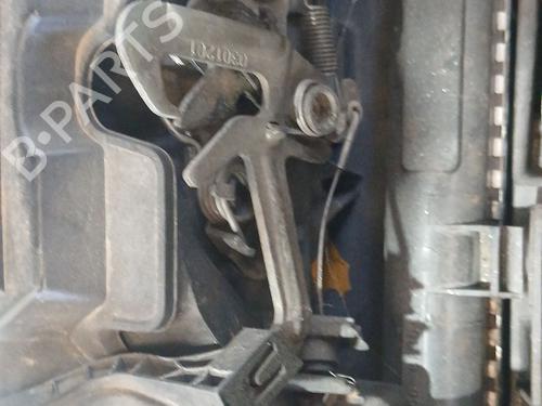 Fechadura do capot Fechadura do capot PEUGEOT 207 (WA_, WC_) 1.4 (75 hp) 39715673 39715673