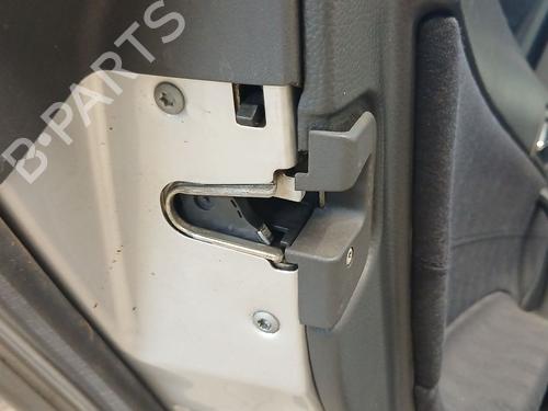 Rear left lock MERCEDES-BENZ C-CLASS (W203) C 220 CDI (203.006, 203.008) A2037300135 | A2037300135